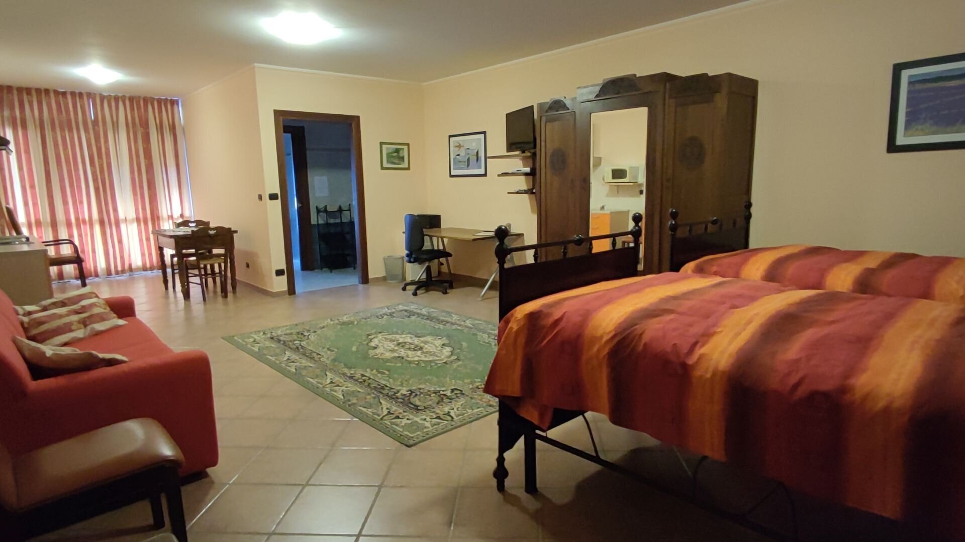 01 Visitlmr Immagini La Tua Vacanza Dove Dormire Dove Dormire Elenco Strutture Langhe Roero Pocapaglia Cav Alisea 21462 Image Thumb 21462 Thumb1920 Pocapaglia Cav Alisea 1 5565a4e6