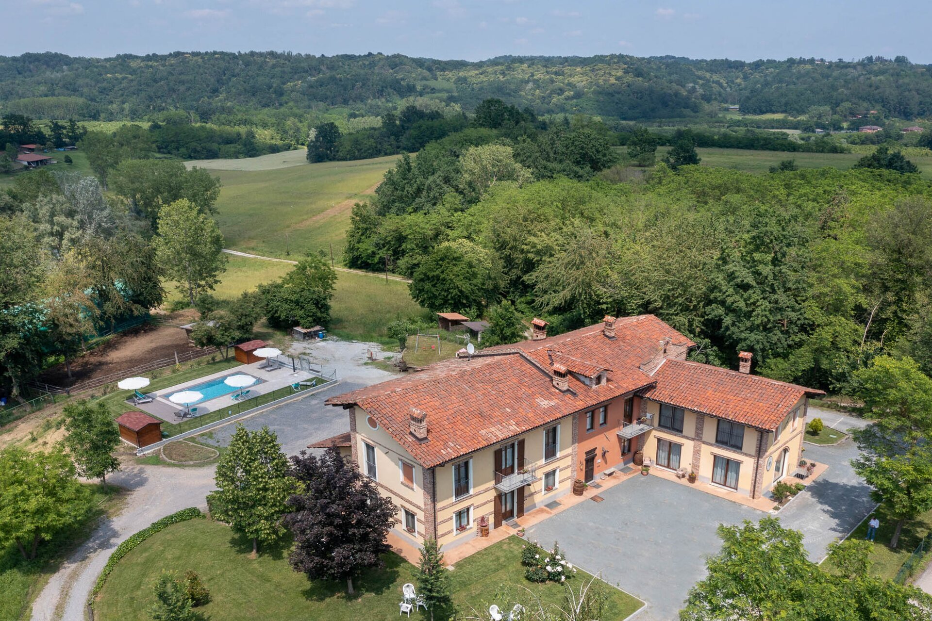 01 Visitlmr Immagini La Tua Vacanza Dove Dormire Dove Dormire Elenco Strutture Langhe Roero Bra Agr Cascina Monchiero 5870 Image Thumb 5870 Thumb1920 Bra Agr Cascina Monchiero 2 8dec5454