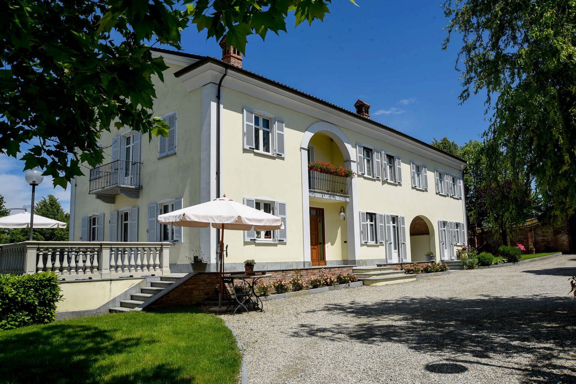 01 Visitlmr Immagini La Tua Vacanza Dove Dormire Dove Dormire Elenco Strutture Langhe Roero Magliano Alfieri Agr Cascina San Bernardo 6860 Image Thumb 6860 Thumb1920 Magliano Alfieri Agr Cascina San Bernardo 1 D6e280a6
