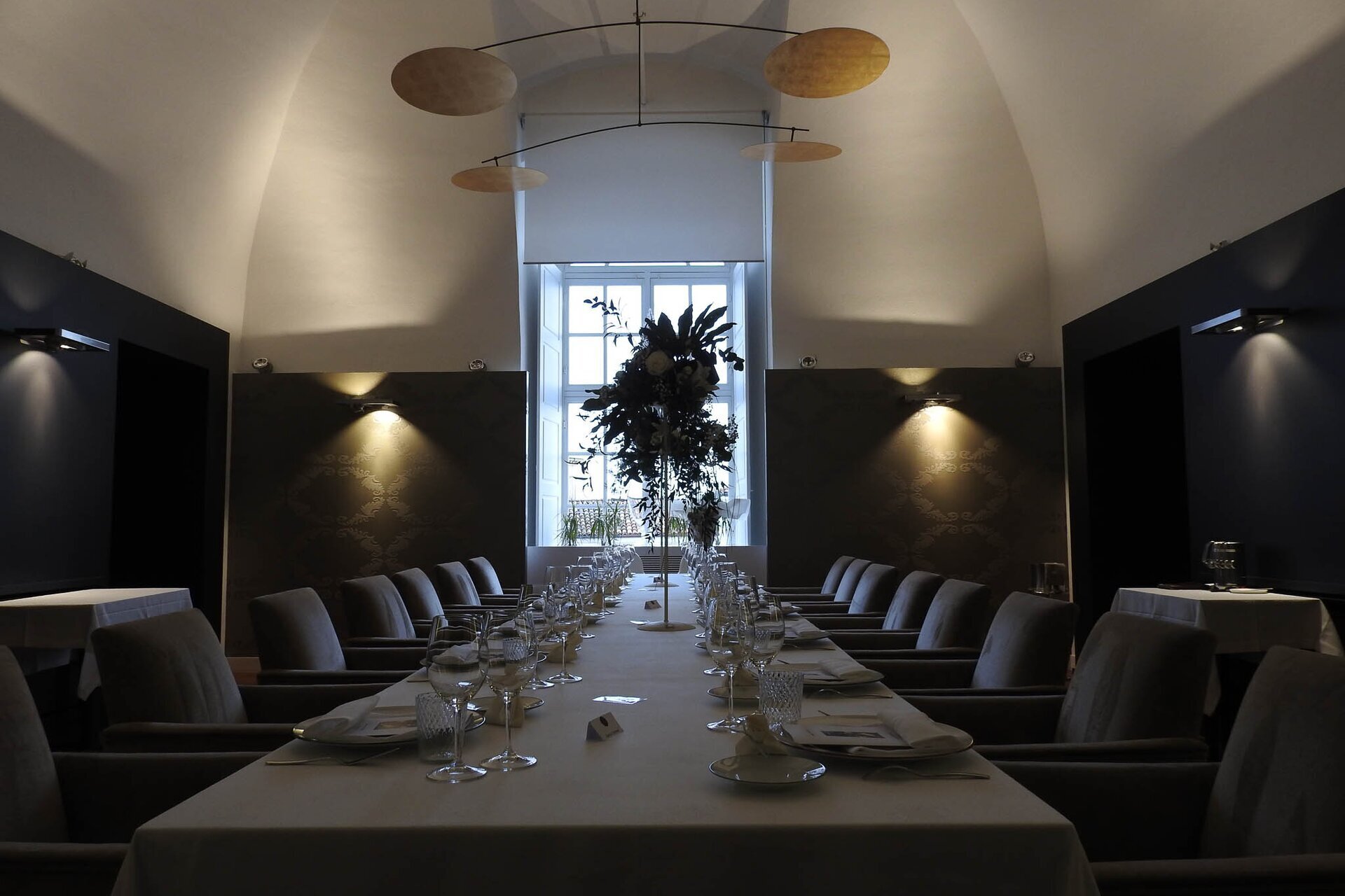 01 Visitlmr Immagini La Tua Vacanza Dove Mangiare Dove Mangiare Elenco Ristoranti Langhe Roero Govone Le Scuderie Del Castello 5228 Image Thumb 5228 Thumb1920 Govone Le Scuderie Del Castello 3 6e8186be