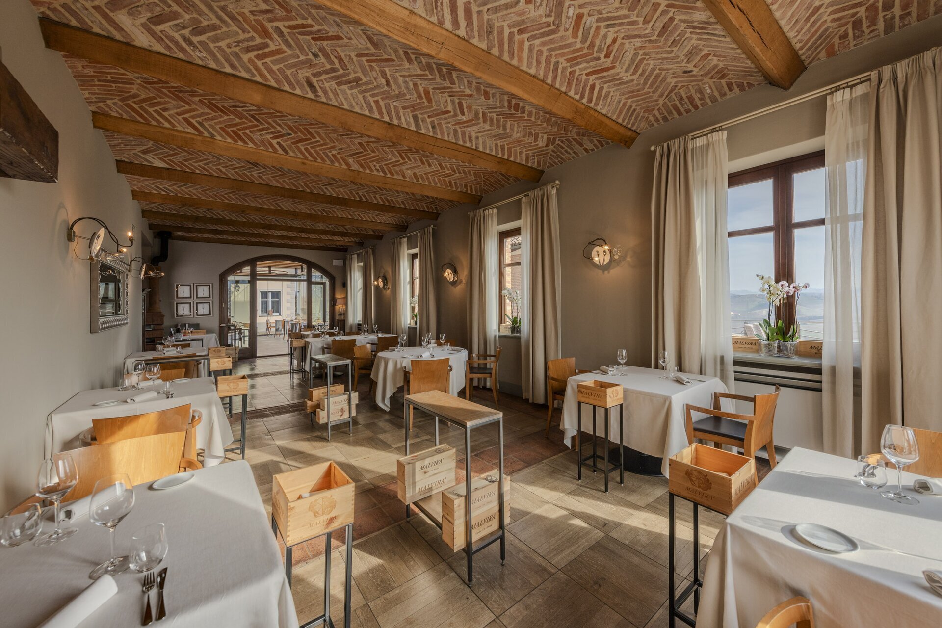 01 Visitlmr Immagini La Tua Vacanza Dove Mangiare Dove Mangiare Elenco Ristoranti Langhe Roero Canale Villa Tiboldi 19167 Image Thumb 19167 Thumb1920 Canale Villa Tiboldi 2 012743cd