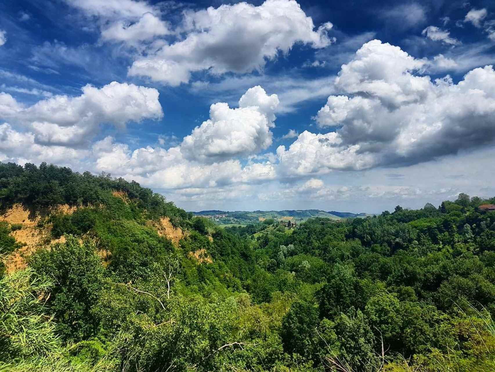 Ponte sulle Rocche di Monteu Roero